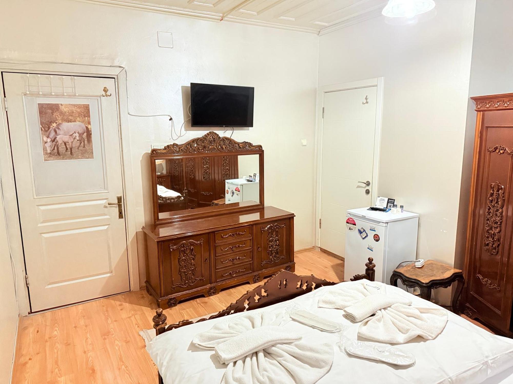 Oez Butik Otel Antik Kent Myrleia Mudanya Kültér fotó