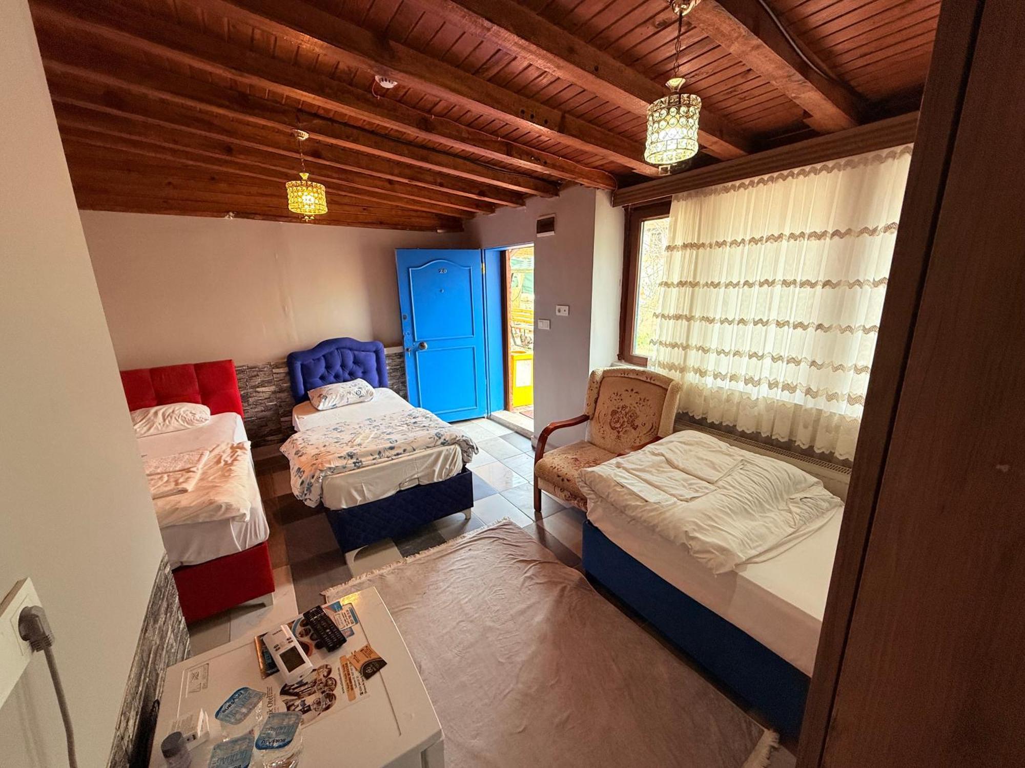 Oez Butik Otel Antik Kent Myrleia Mudanya Kültér fotó