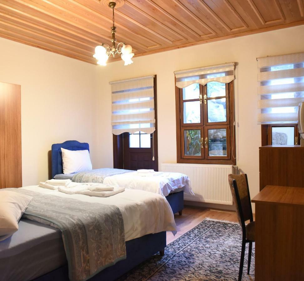 Oez Butik Otel Antik Kent Myrleia Mudanya Kültér fotó