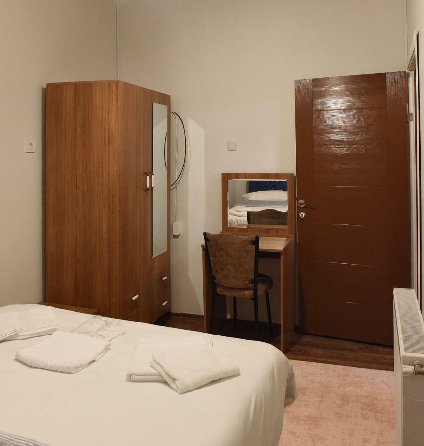 Oez Butik Otel Antik Kent Myrleia Mudanya Kültér fotó